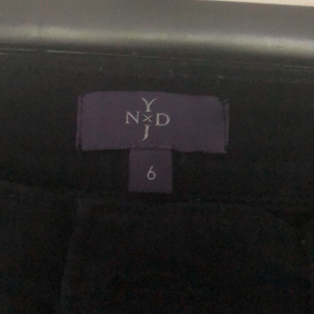 NYDJ Black Denim Jeans Sz 6 Worn Once EUC - Picture 2 of 3